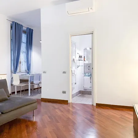 Voltiva House - In The Heart Of Como Old Town Holiday home