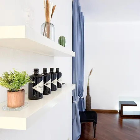 Tatil Evi Voltiva House - In The Heart Of Old Town Como