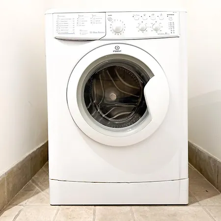 Voltiva House - In The Heart Of Old Town בית נופש