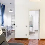 Voltiva House - In The Heart Of Old Town Holiday home Como